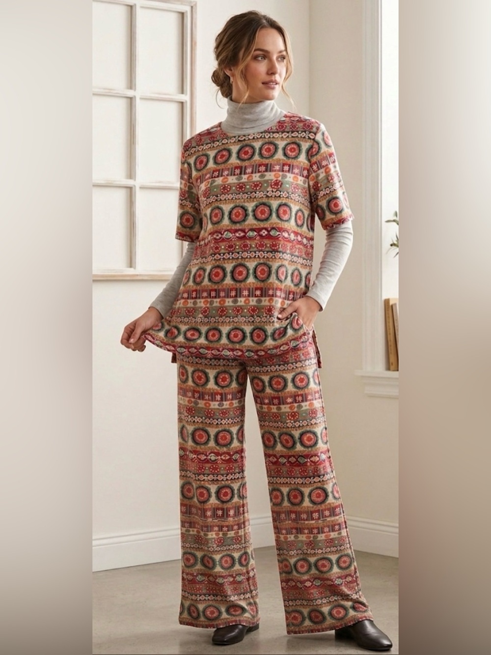 Vintage The J. Peterman Company 2 Piece Silk Matching Set Top and Elastic Pants